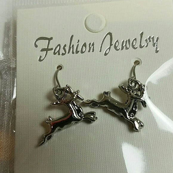 New Christmas earrings - Picture 2 of 5